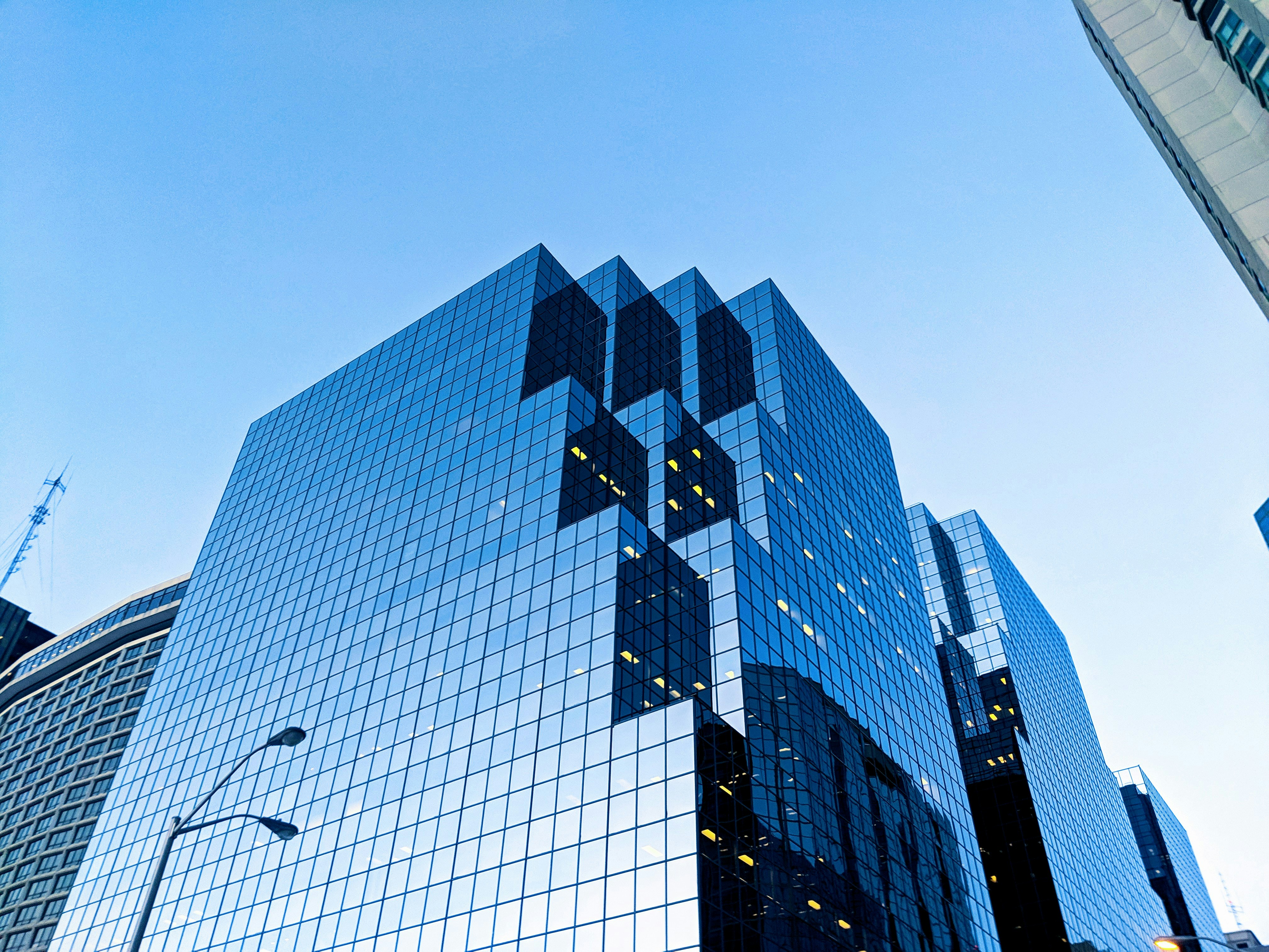 SOLARIX Window Film untuk Gedung, Rumah, dan Mobil